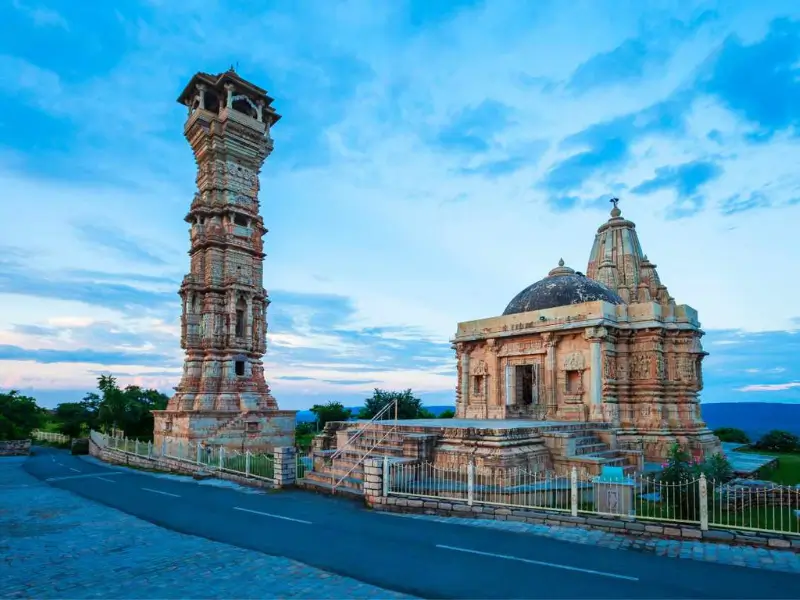 Udaipur to Chittorgarh taxi day tour